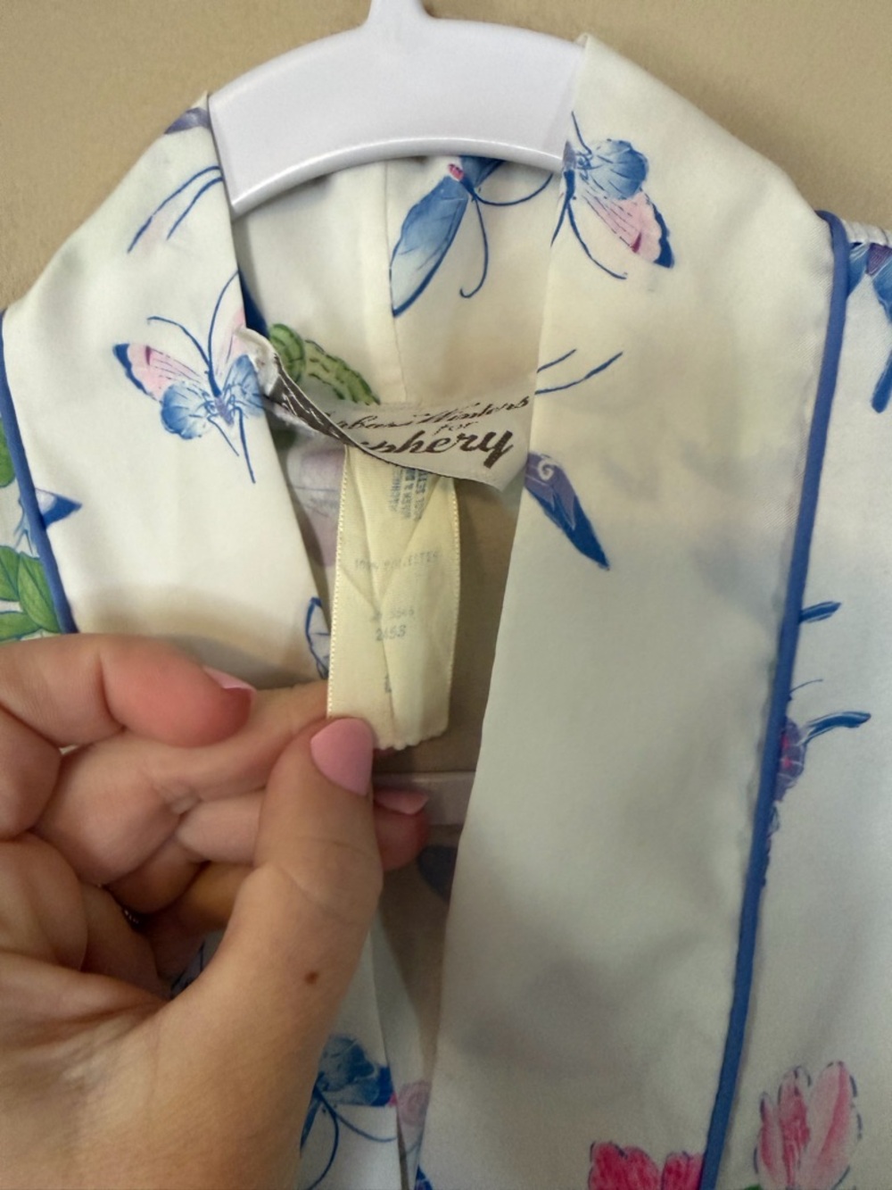 Vintage Barbara Winters For Periphery Floral and Butterfly Pattern Robe - Picture 5 of 6